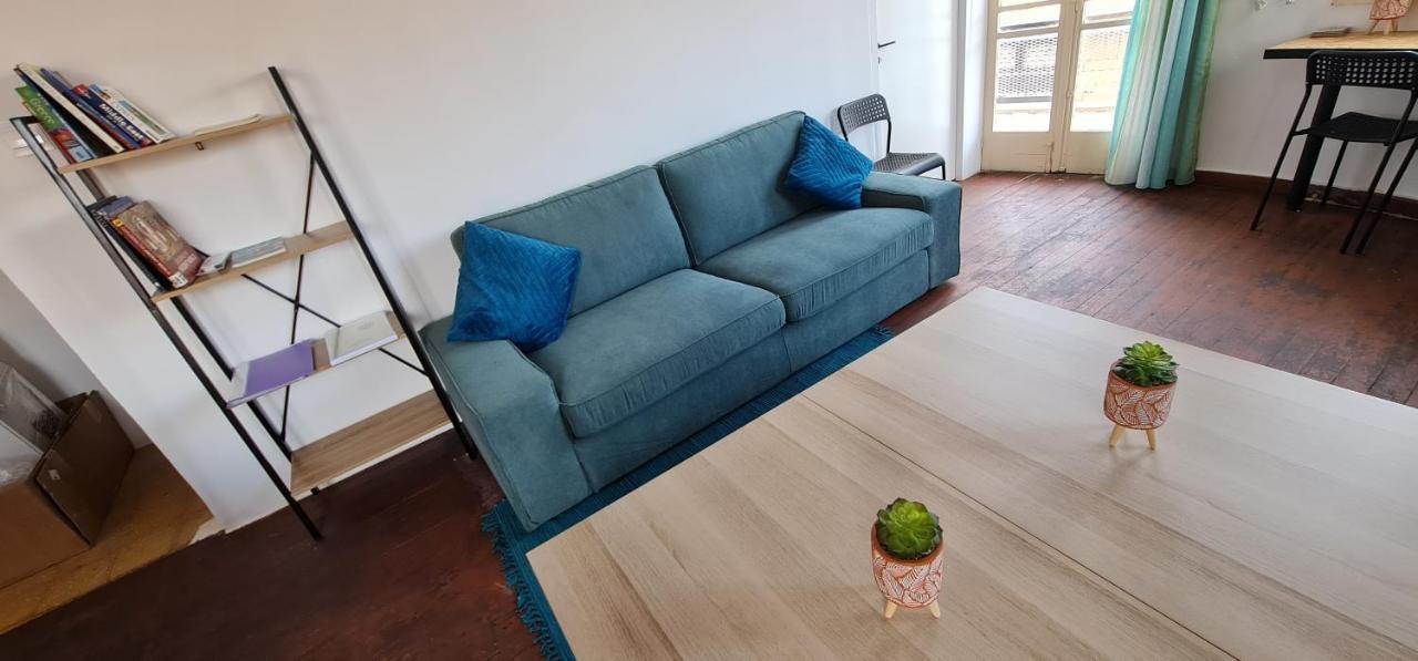 Bee Hostel Paphos מראה חיצוני תמונה